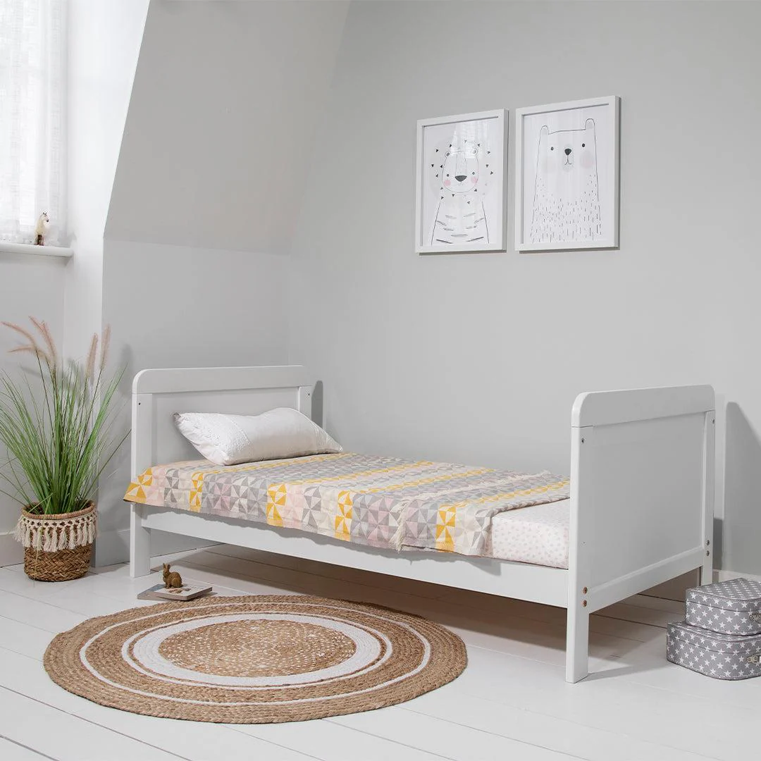 Tutti Bambini Rio Cot Bed with Cot Top Changer & Mattress - White - Image 4