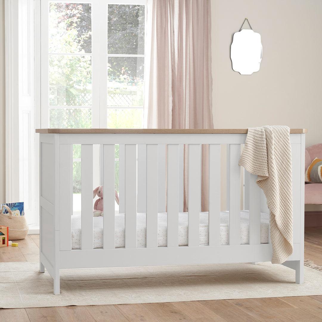 Tutti Bambini Verona 2 Piece Room Set - White/Oak - Image 4