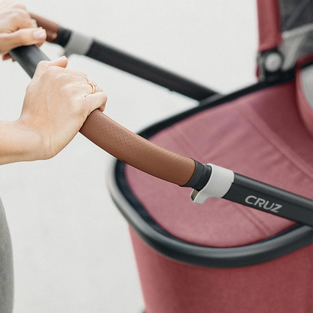 UPPAbaby VISTA + Pebble 360/360 Pro Travel System - Lucy - Image 6